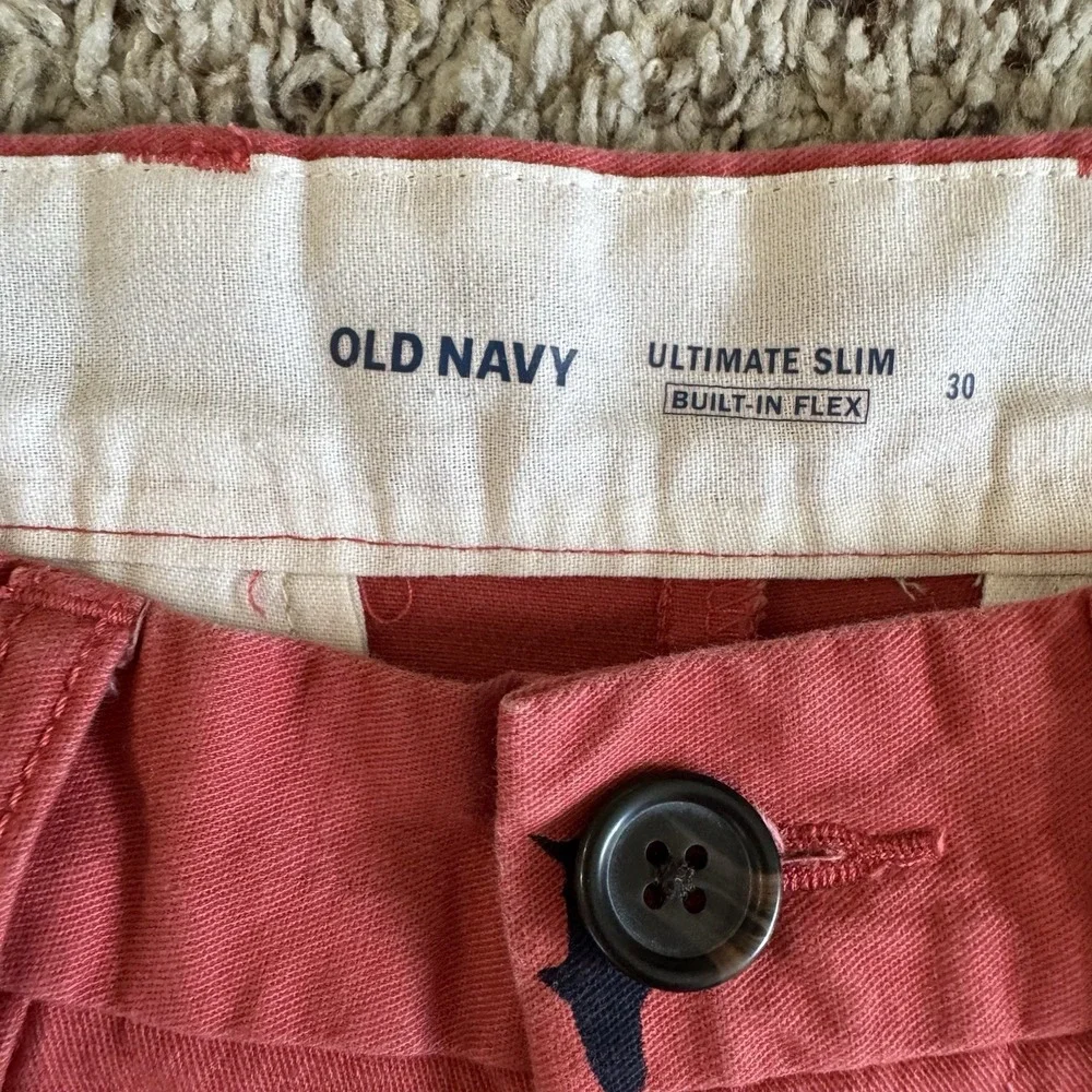 Old Navy Ultimate Slim Shorts 30 Red‎ Shark Print Chino Casual Summer